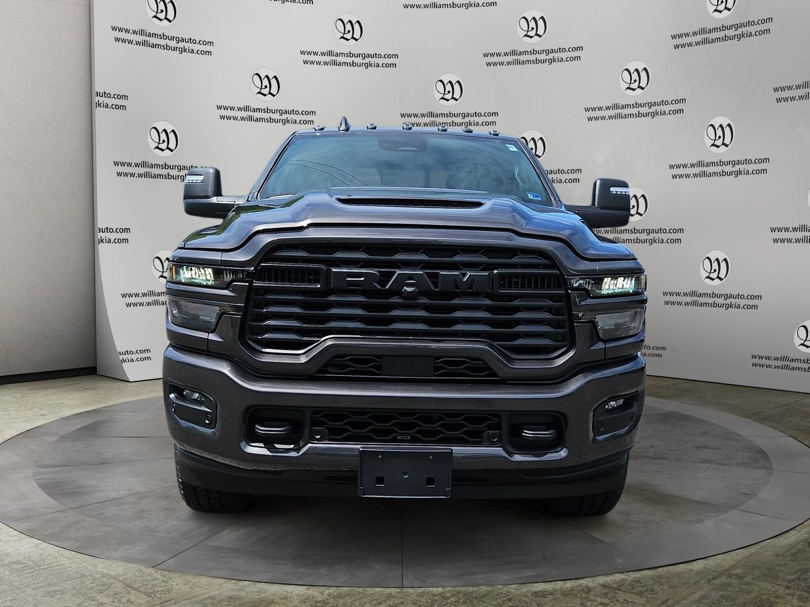 New 2026 RAM 2500 Tradesman AWD/4WD image 8