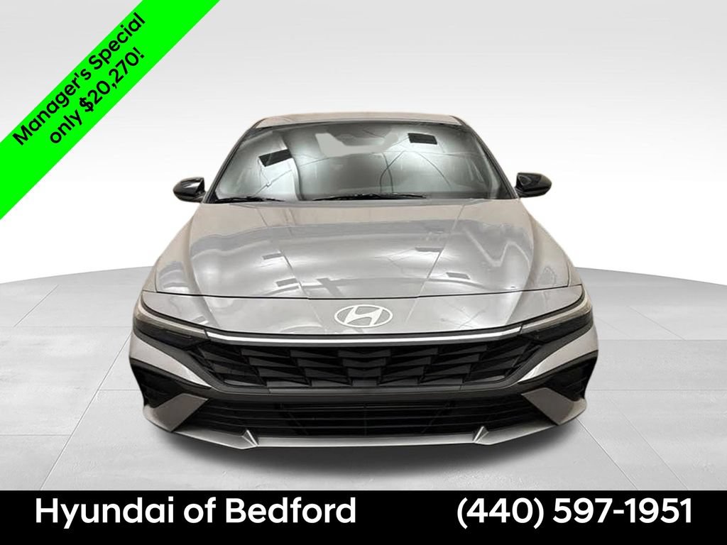 Certified 2026 Hyundai Elantra Sport FWD image 2