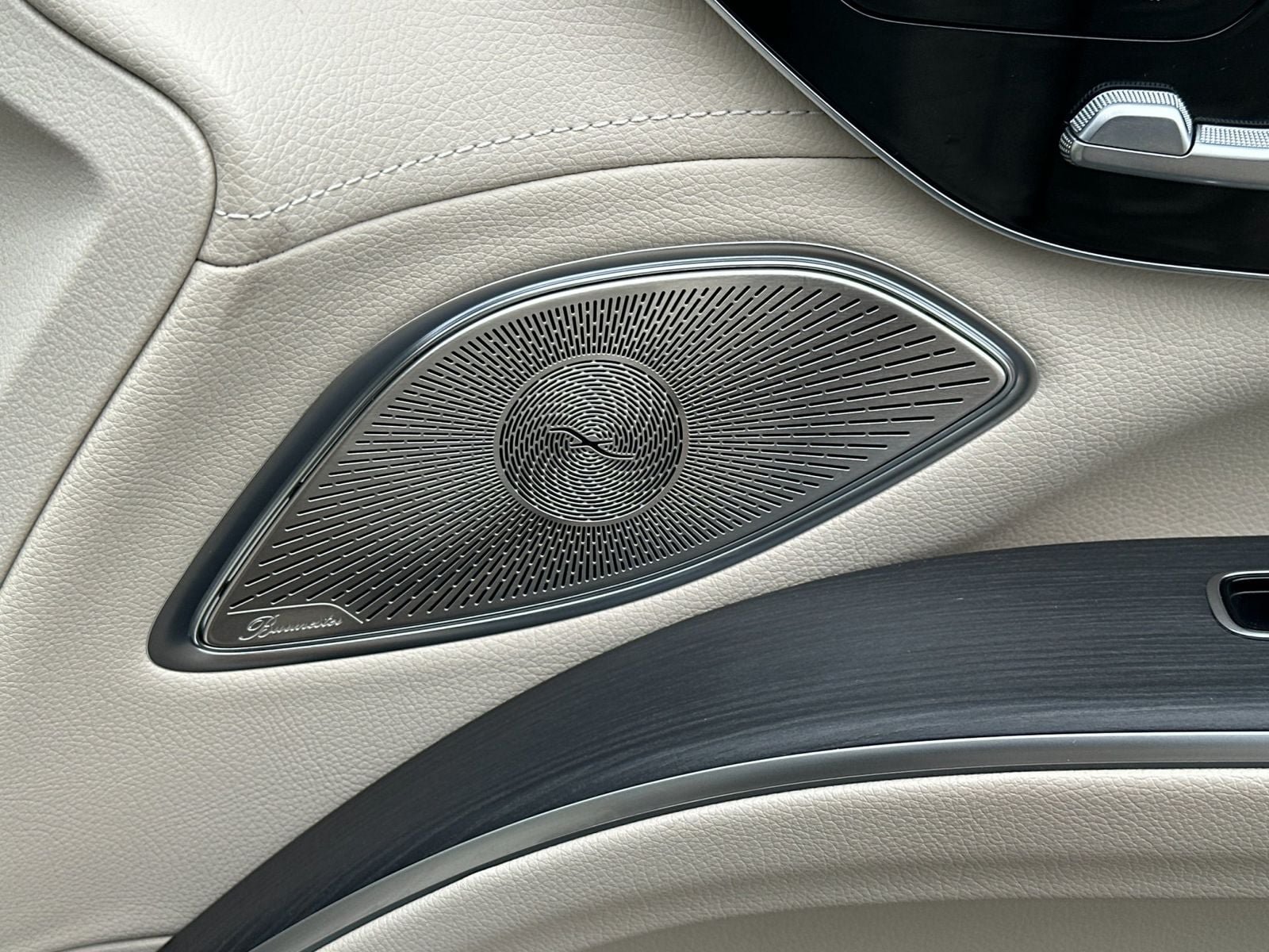 Certified 2023 Mercedes-Benz EQS 580 4MATIC SUV image 21