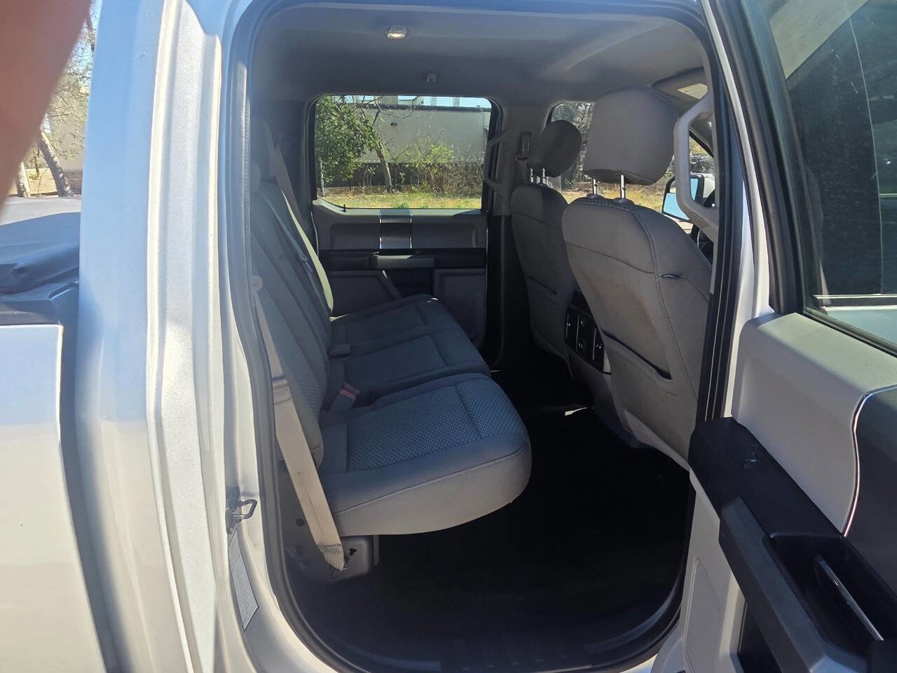 Used 2018 Ford F150 XLT w/ Equipment Group 302A Luxury image 23