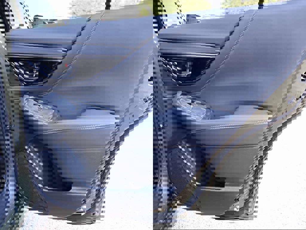 New 2025 Subaru Outback Touring XT image 12