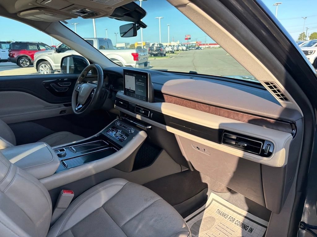 Used 2021 Lincoln Aviator Reserve w/ Equipment Group 201A AWD/4WD image 23