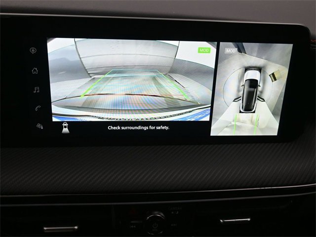 Used 2025 Nissan Kicks SR image 33