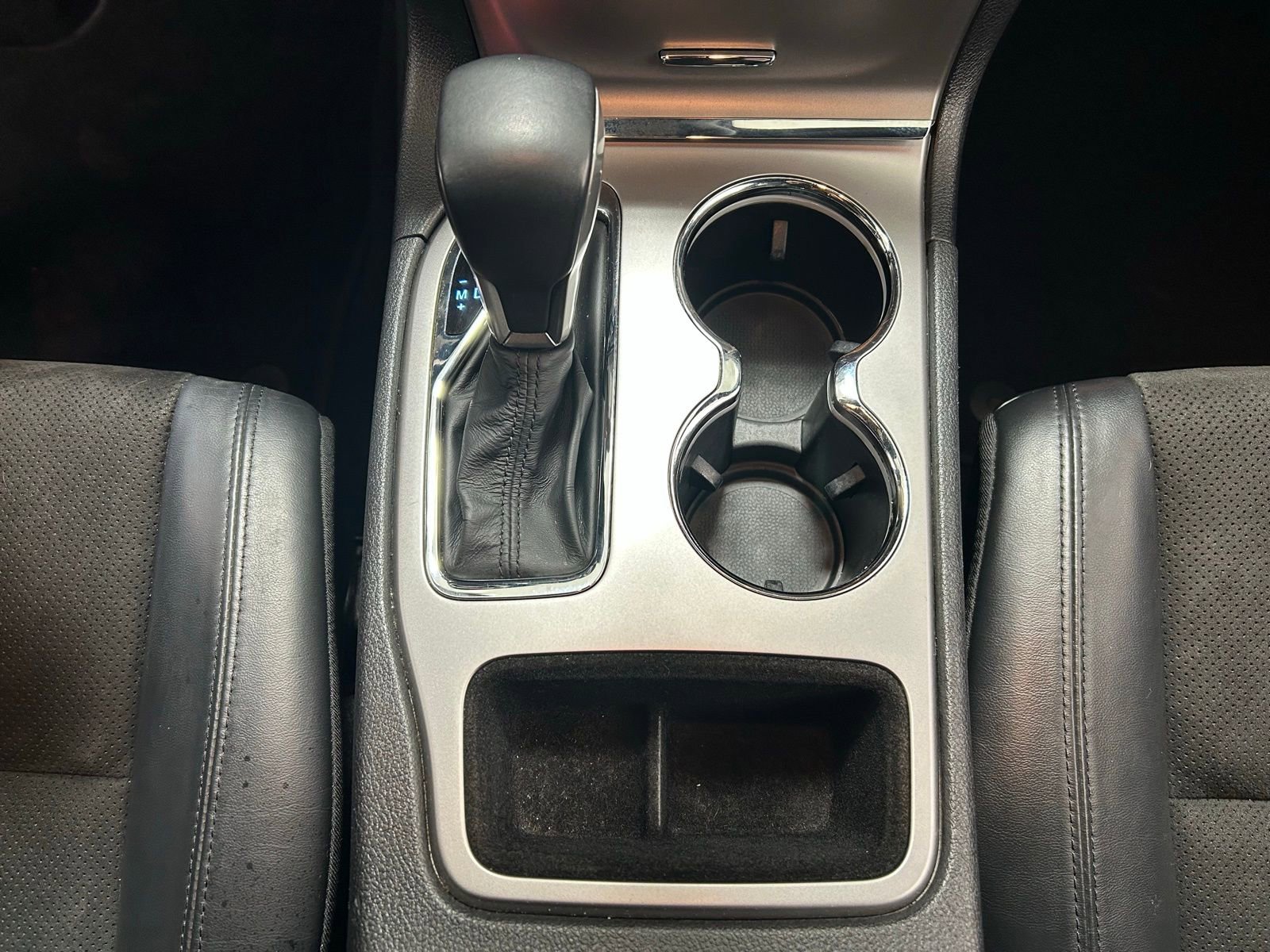 Used 2019 Jeep Grand Cherokee Altitude image 23