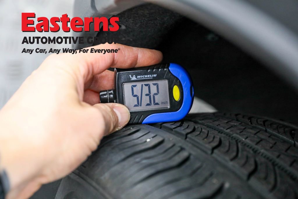 Used 2023 Cadillac XT4 Premium Luxury FWD image 31