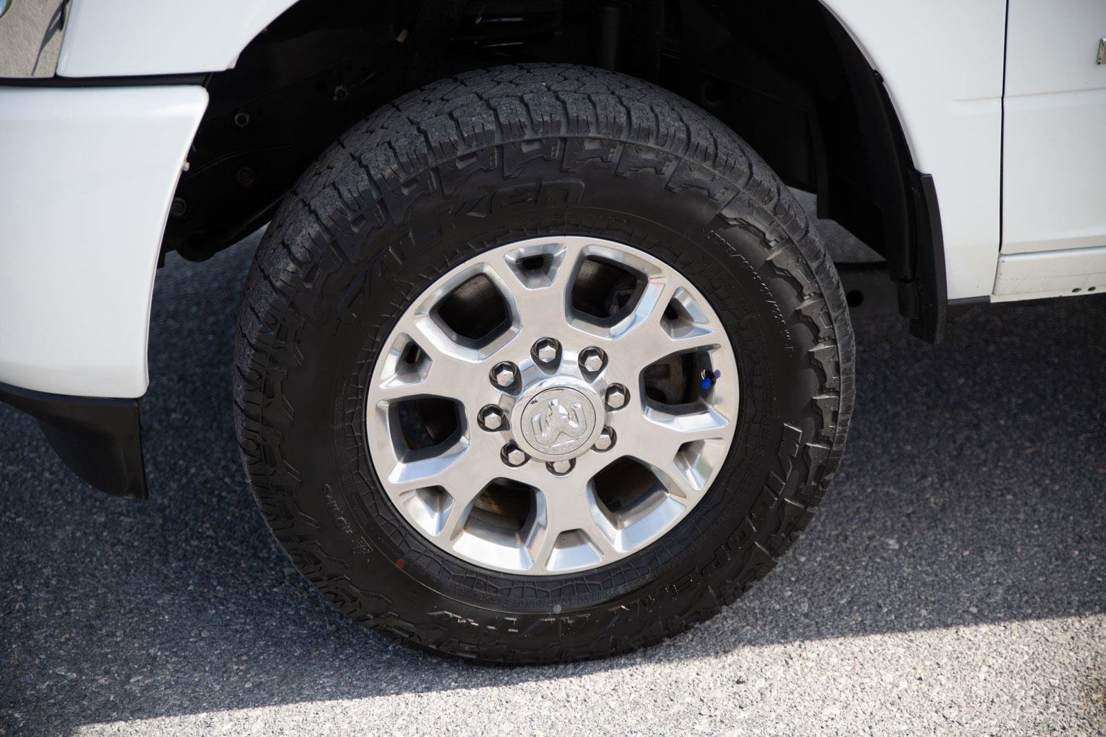 Used 2024 RAM 2500 Laramie AWD/4WD image 10
