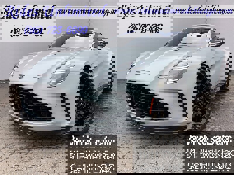 Used 2025 Aston Martin V8 Vantage Coupe image 1