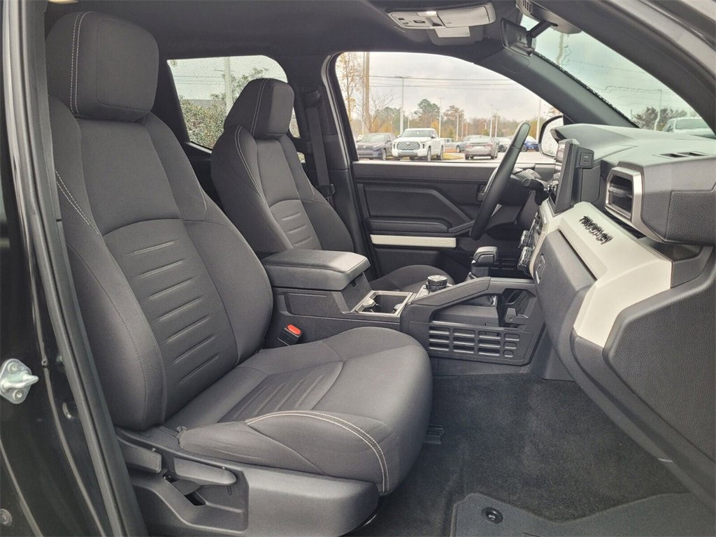 Used 2024 Toyota Tacoma TRD Off-Road image 13