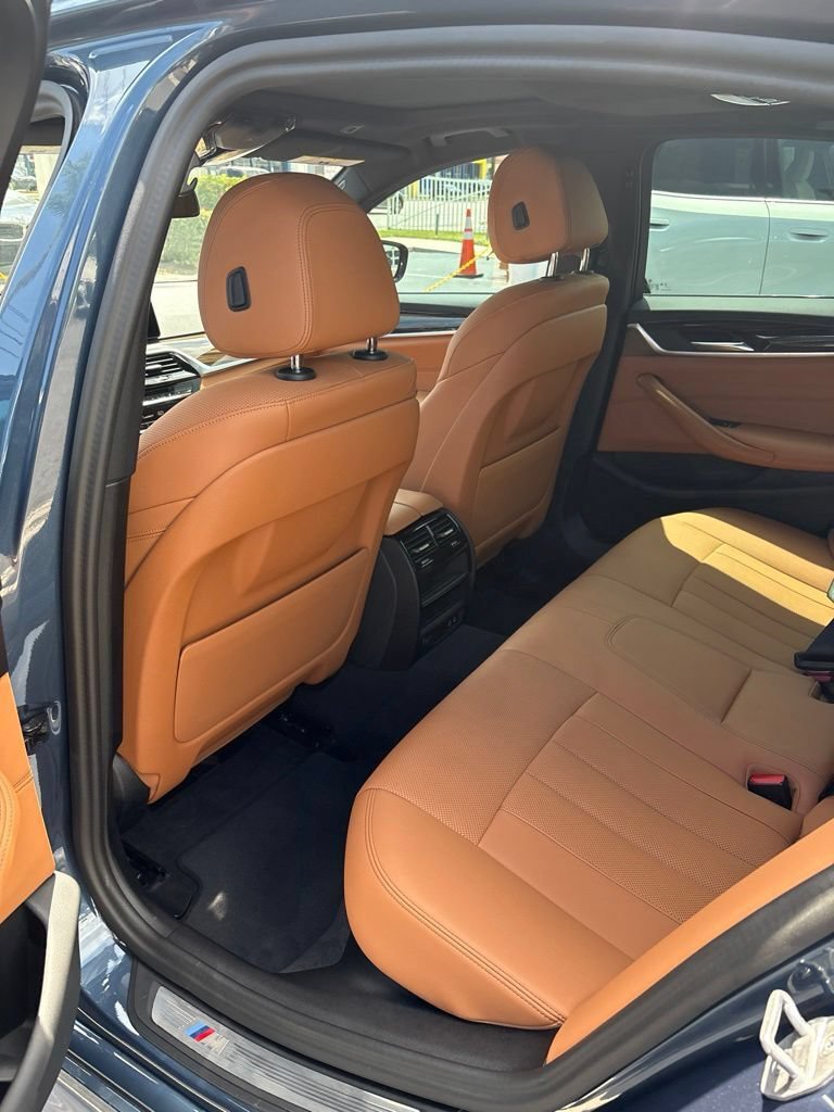 Used 2023 BMW 530i xDrive w/ M Sport Package AWD/4WD image 4