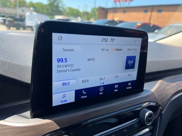 Certified 2020 Ford Escape Titanium AWD/4WD image 14