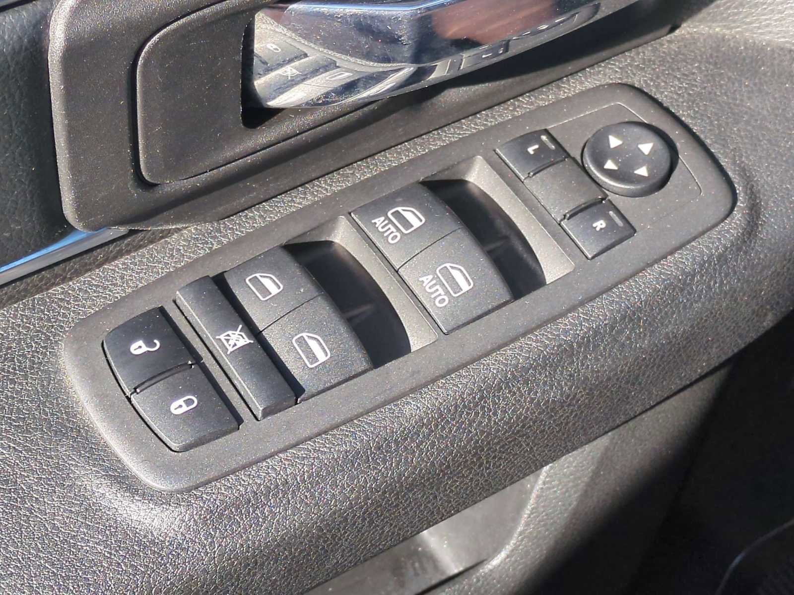 Used 2024 RAM 1500 Classic Warlock image 21