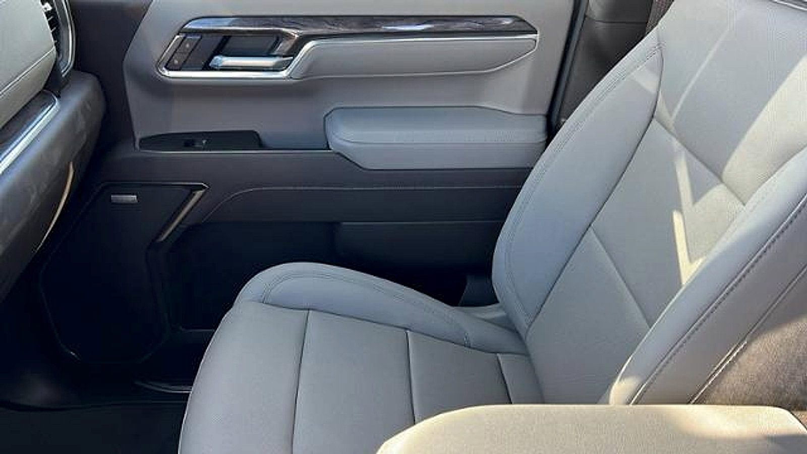 New 2026 Chevrolet Silverado 1500 LTZ w/ LTZ Premium Package image 23