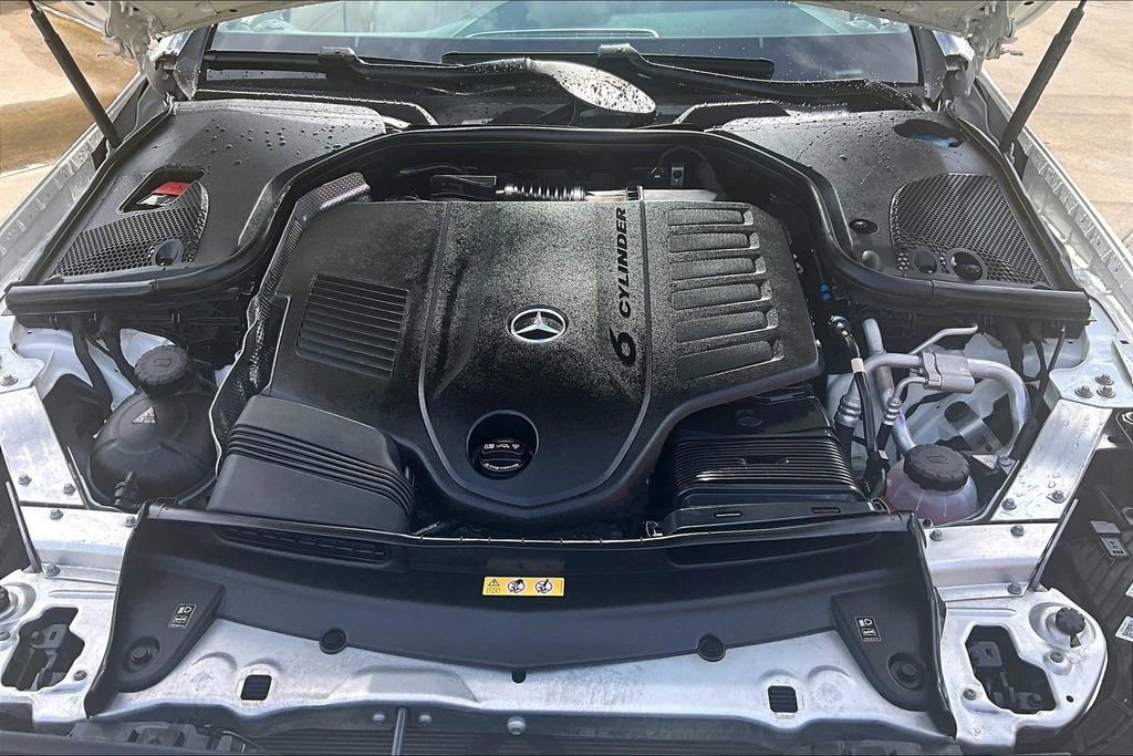Used 2021 Mercedes-Benz E 450 4MATIC Cabriolet image 13