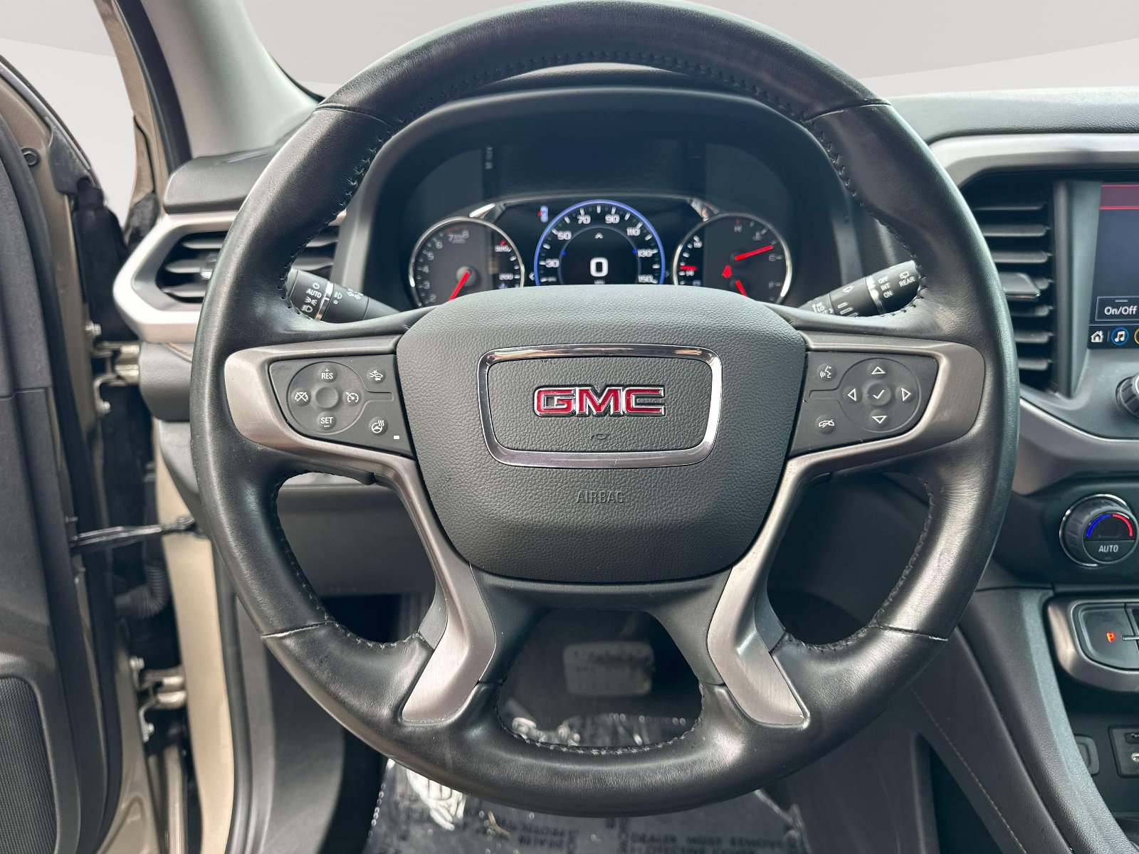 Certified 2022 GMC Acadia AT4 w/ Technology Package image 15