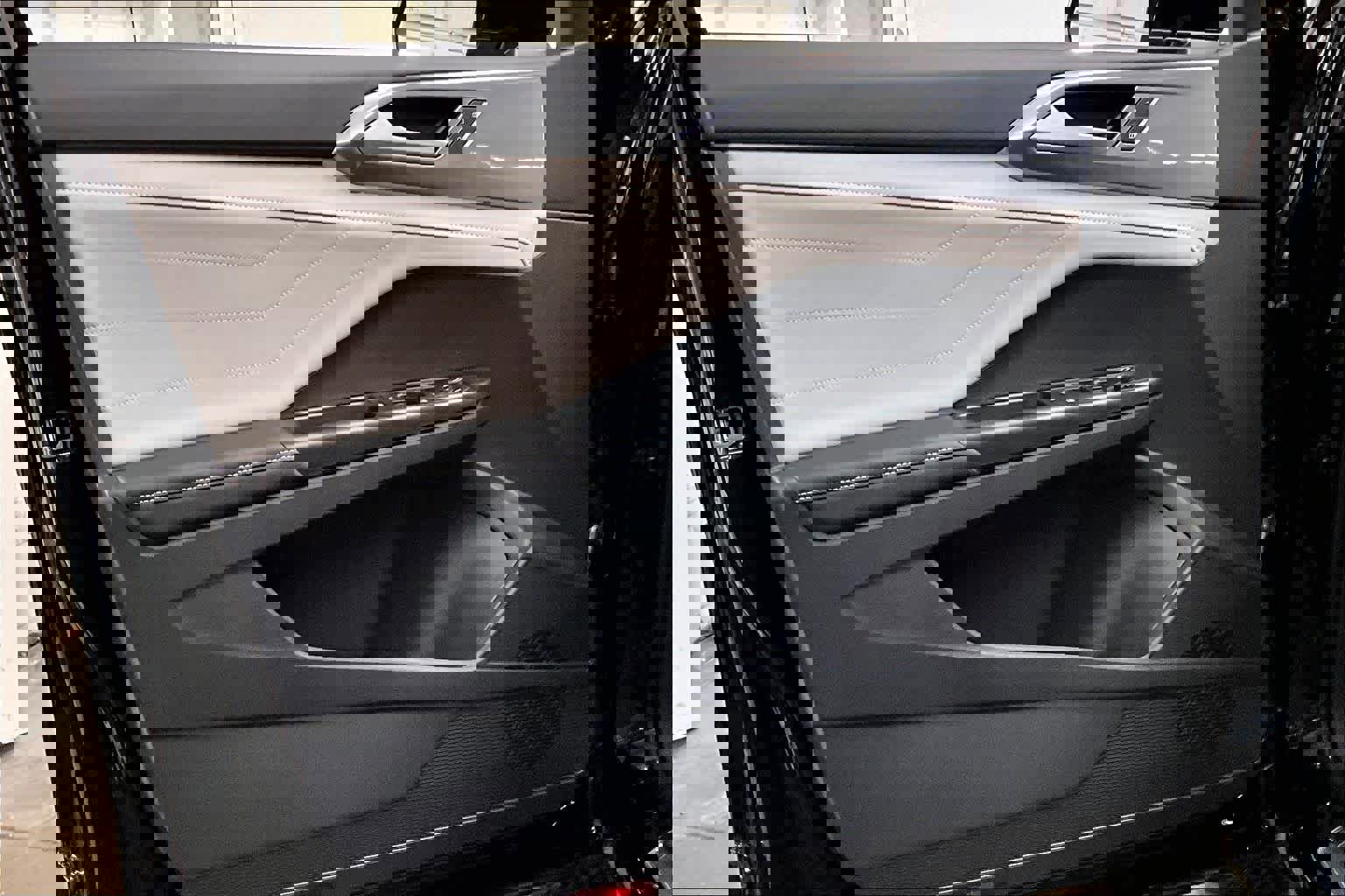 New 2026 Volkswagen Taos SEL image 24