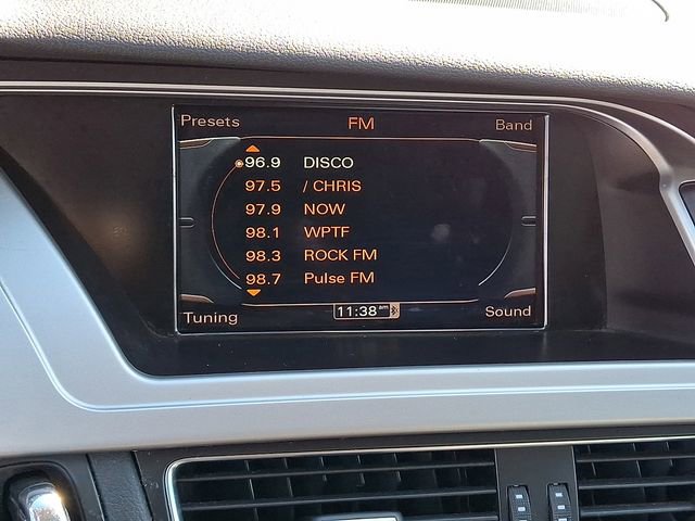 Used 2010 Audi A4 2.0T Premium Plus image 18