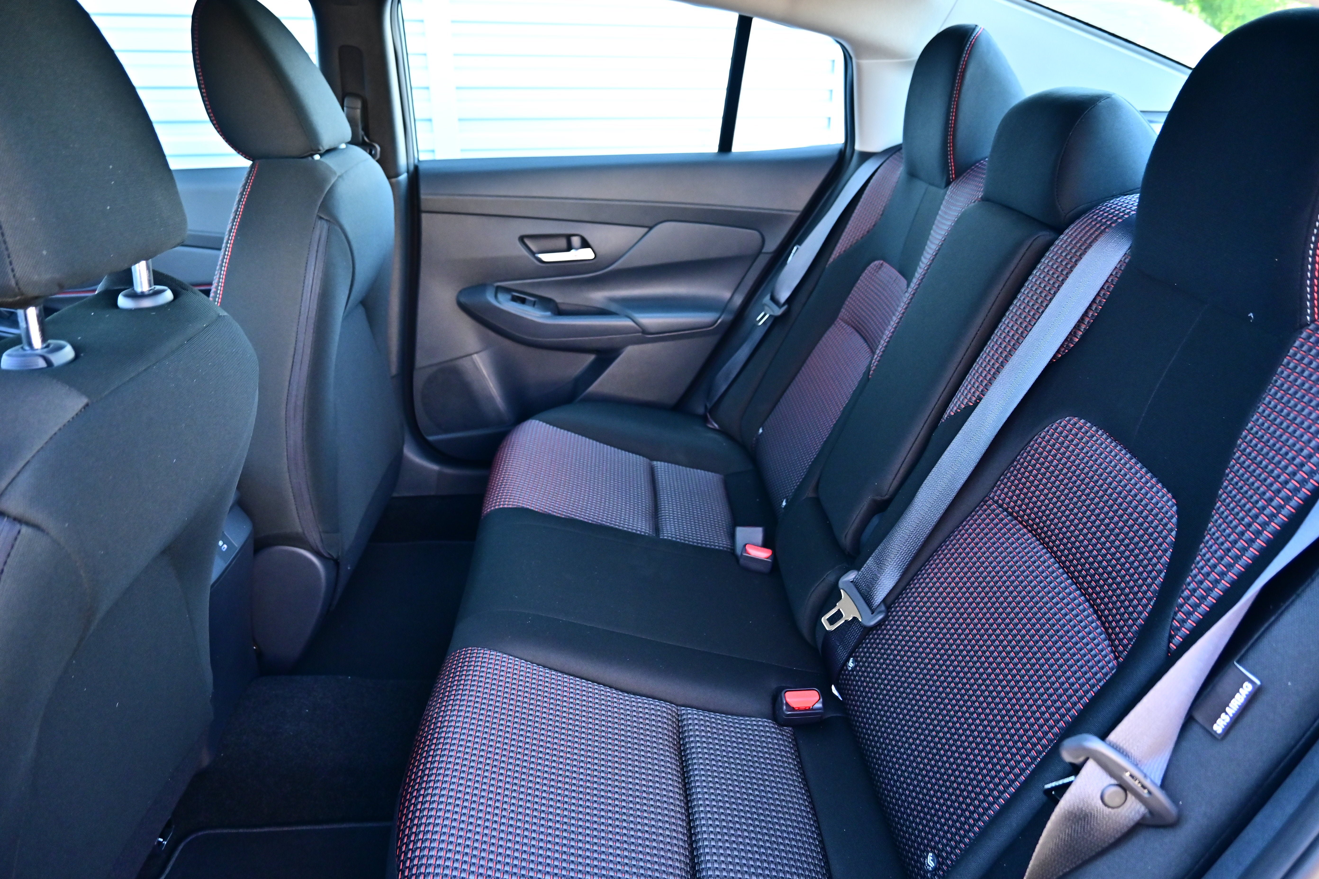 New 2026 Nissan Sentra SR FWD image 12