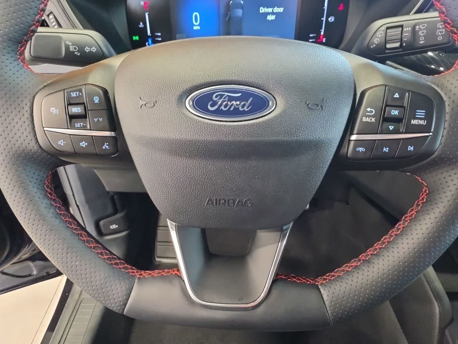 Used 2024 Ford Escape ST-Line Select w/ Tech Pack #1 AWD/4WD image 24