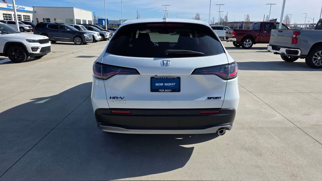 New 2026 Honda HR-V Sport video 4