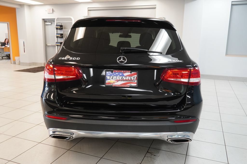 Used 2016 Mercedes-Benz GLC 300 4MATIC image 9