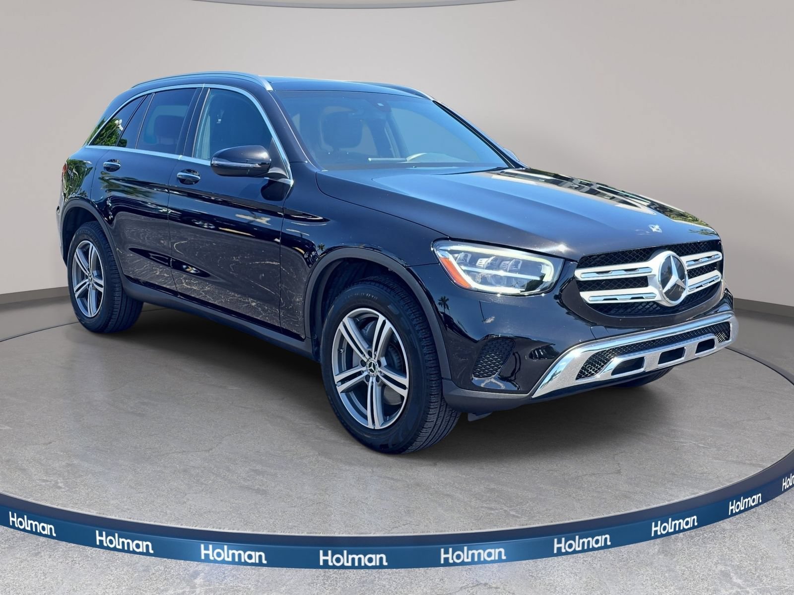 Used 2020 Mercedes-Benz GLC 300 image 4