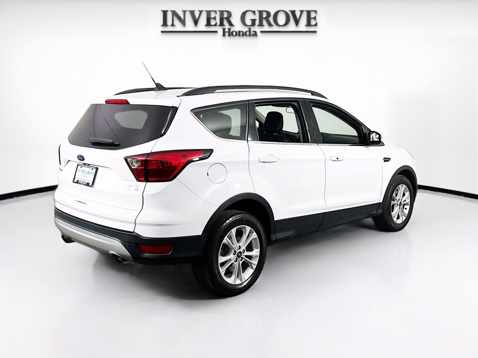 Used 2019 Ford Escape SEL AWD/4WD image 5