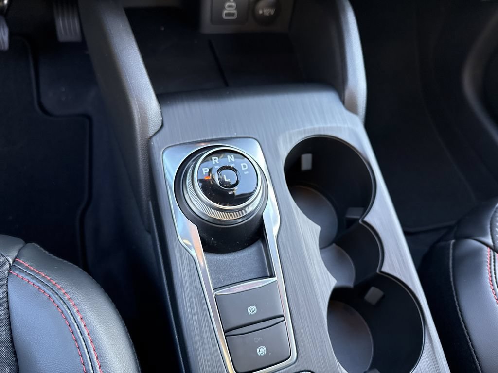 New 2026 Ford Escape ST-Line w/ Tech Pack #1 FWD image 28