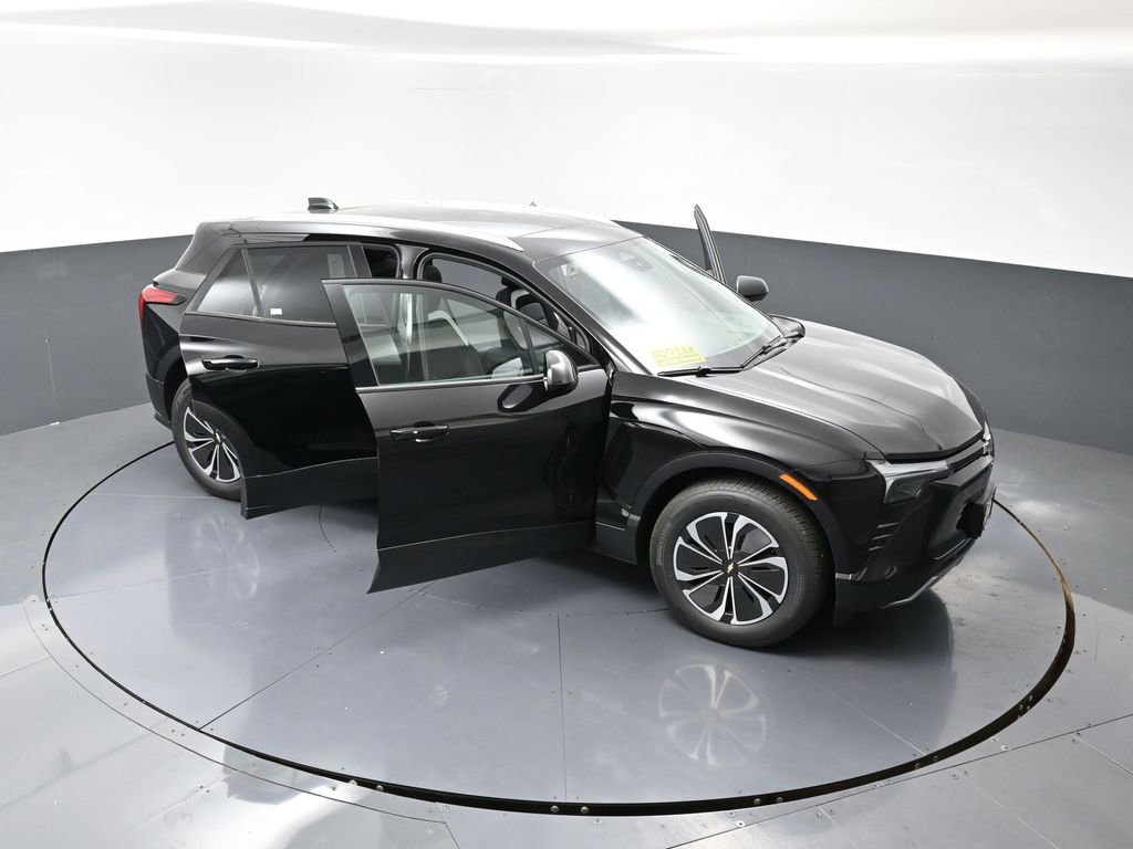 New 2026 Chevrolet Blazer EV LT image 52