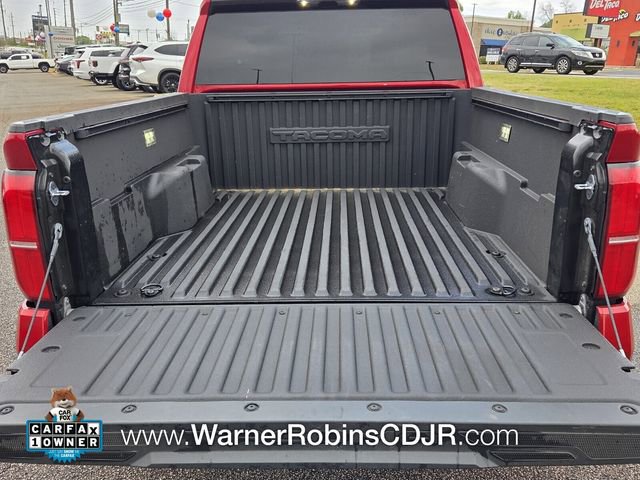 Used 2025 Toyota Tacoma SR5 image 11
