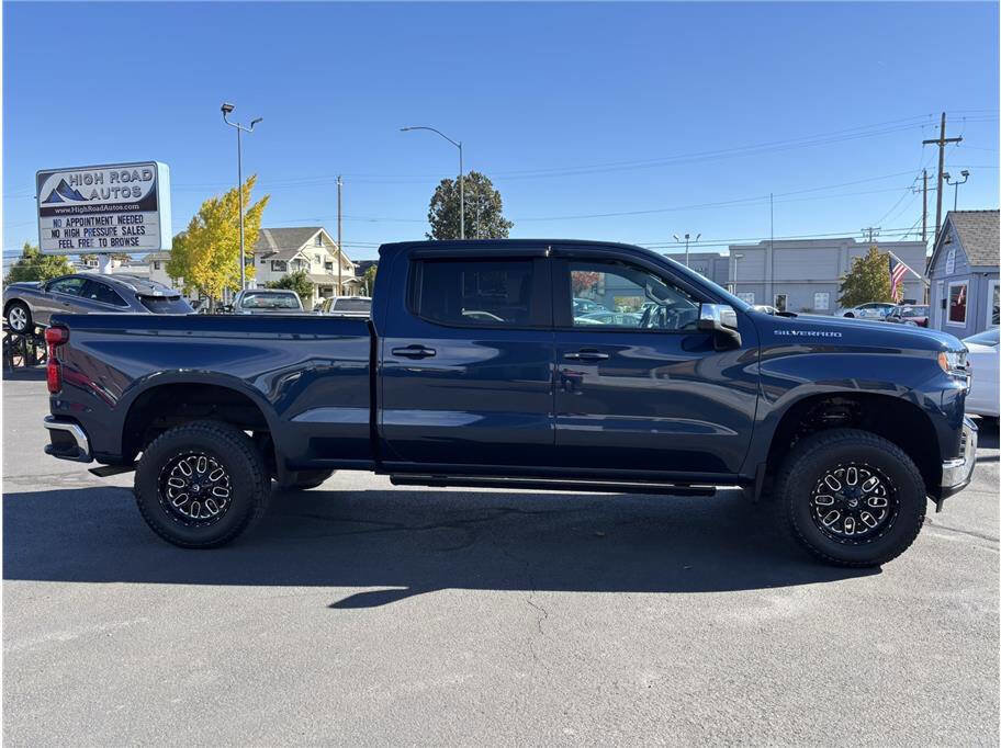 Used 2020 Chevrolet Silverado 1500 LT w/ All-Star Edition image 6