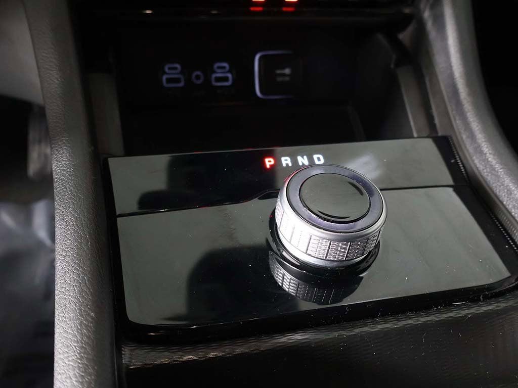 Used 2024 Jeep Grand Cherokee L Laredo image 50