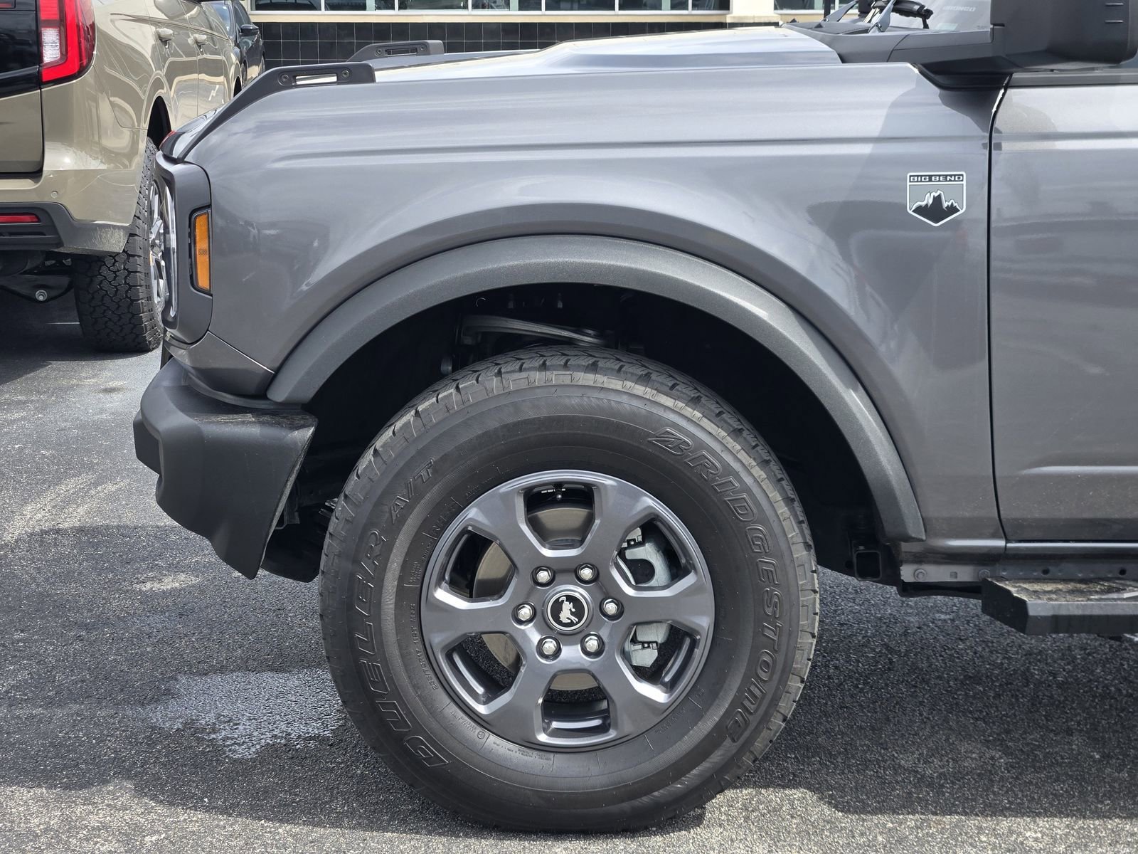 Certified 2024 Ford Bronco Big Bend image 9