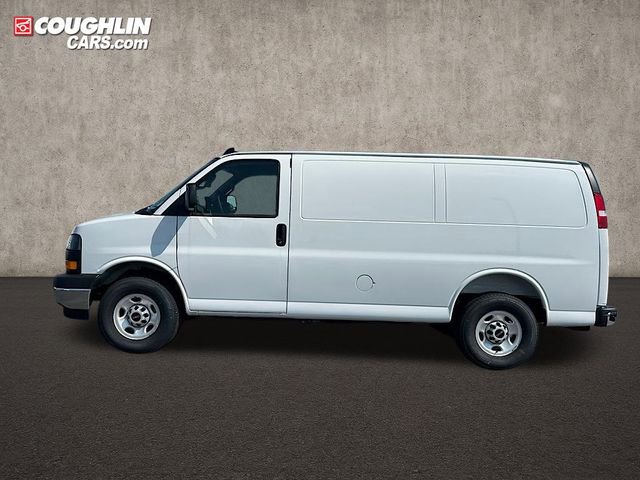 New 2025 GMC Savana 2500 w/ Enhanced Convenience Package image 5
