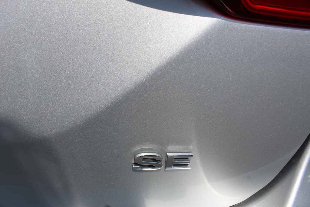 Used 2014 Ford Focus SE w/ SE Sport Package FWD image 7