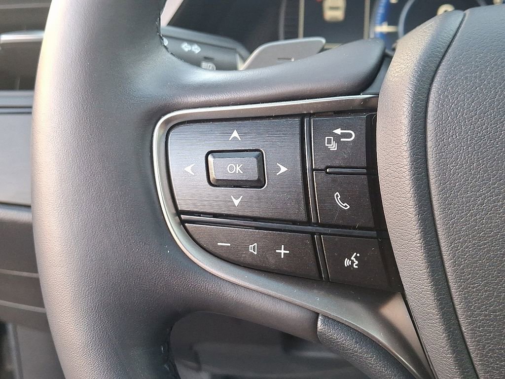 Used 2023 Lexus ES 350 w/ Premium Package image 22