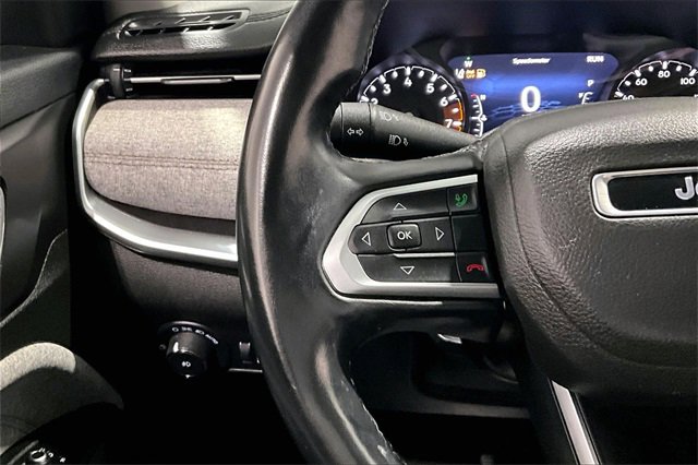 Used 2022 Jeep Compass Latitude image 11