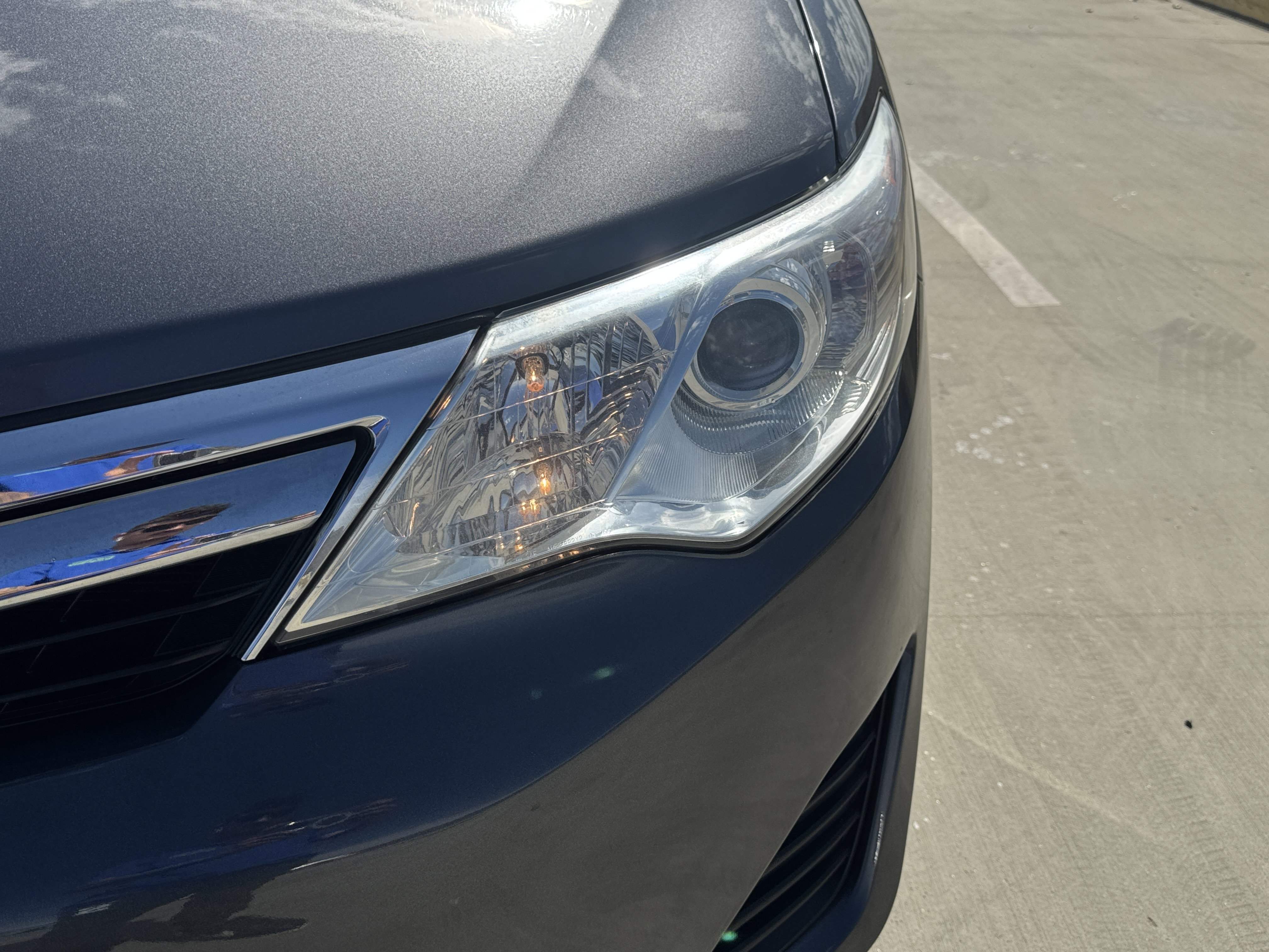 Used 2014 Toyota Camry LE FWD image 13