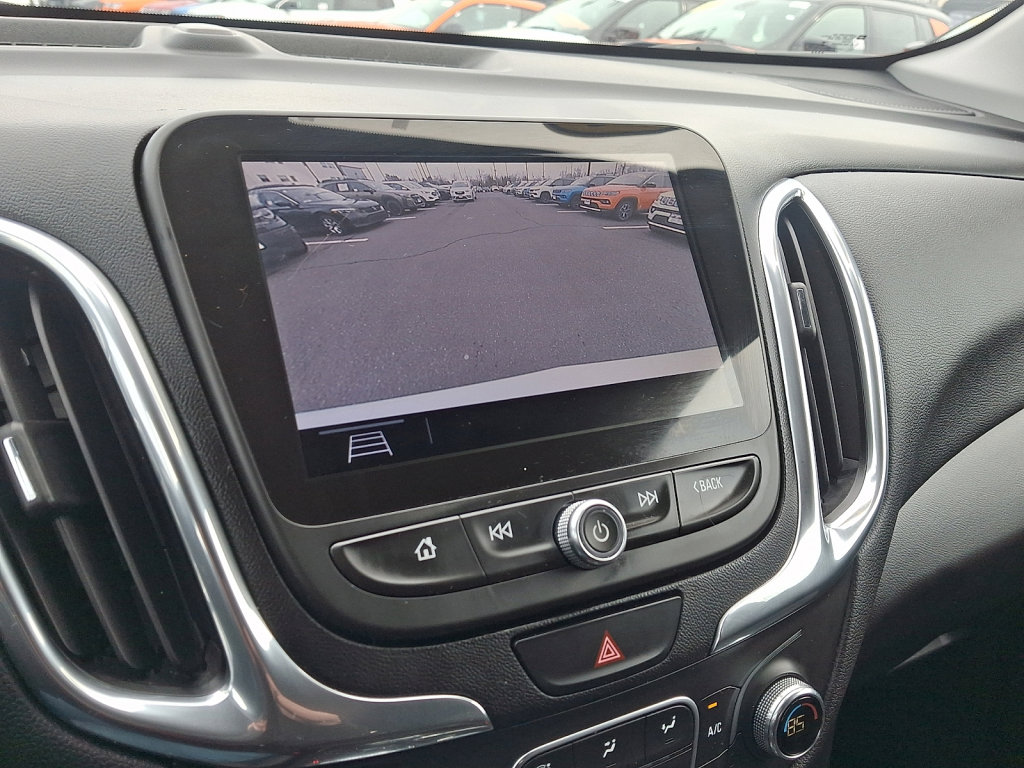 Used 2020 Chevrolet Equinox LT image 27