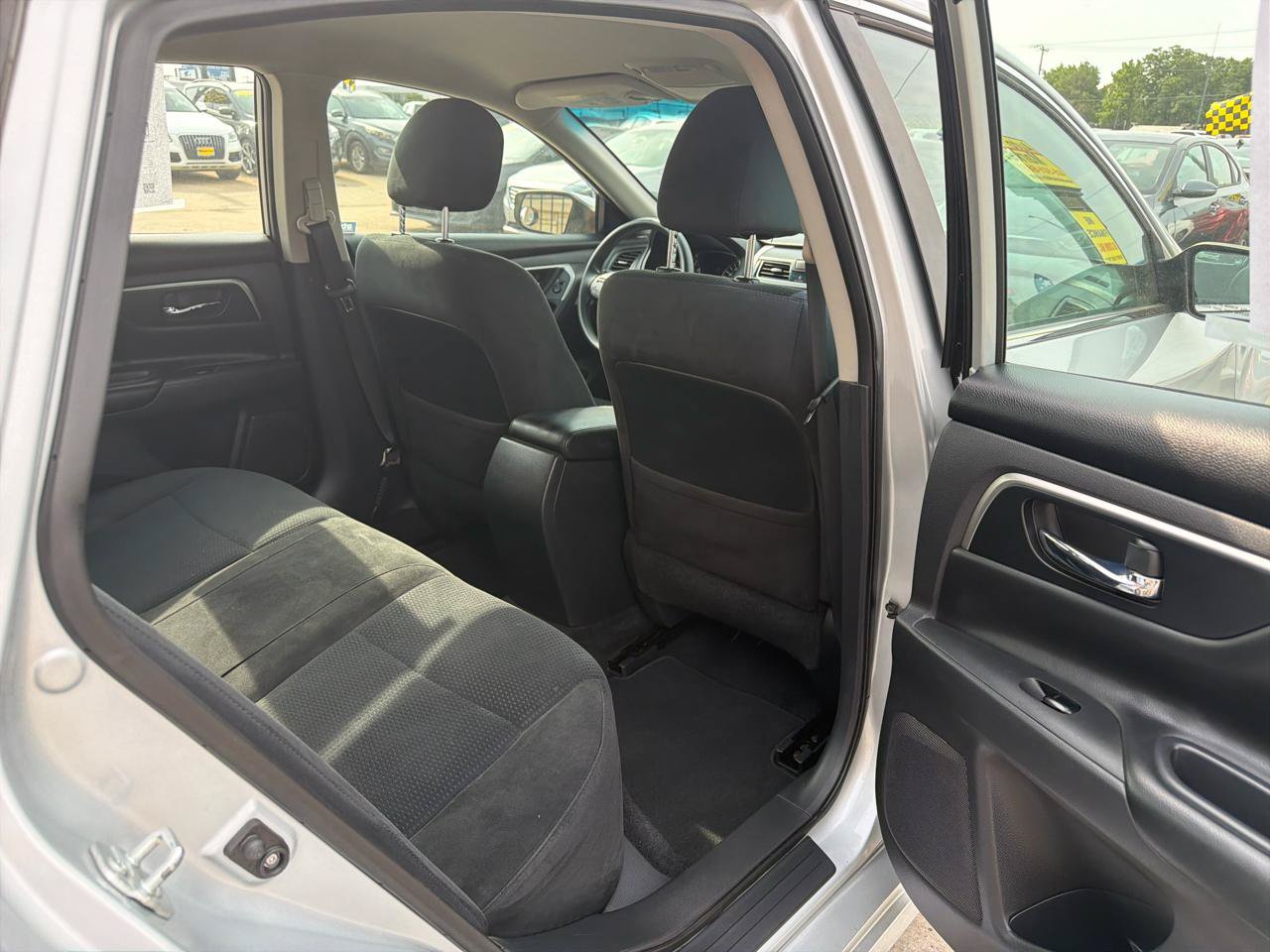 Used 2015 Nissan Altima 2.5 S w/ Power Driver Seat Package FWD image 22