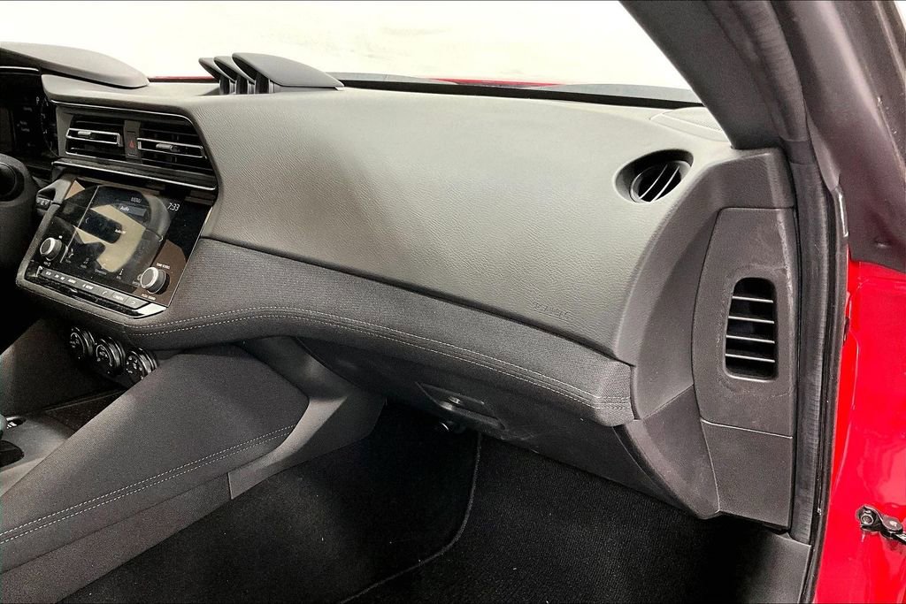 Used 2025 Nissan Z Sport w/ Floor Mat Package image 19
