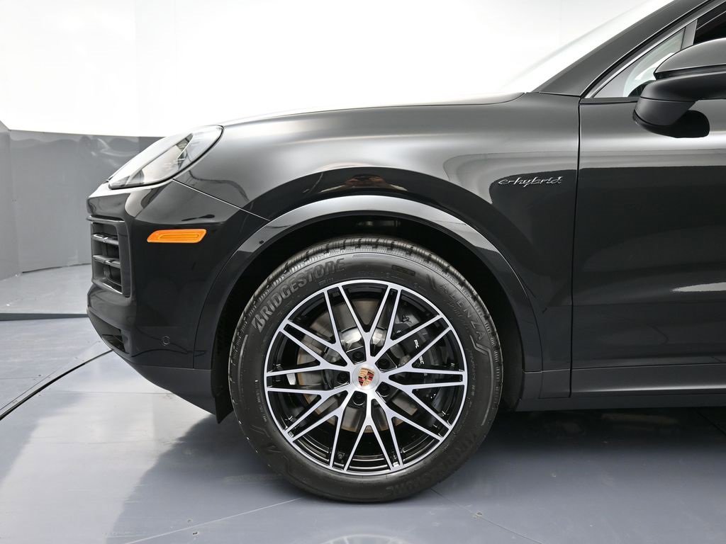 New 2026 Porsche Cayenne E-Hybrid Coupe image 12