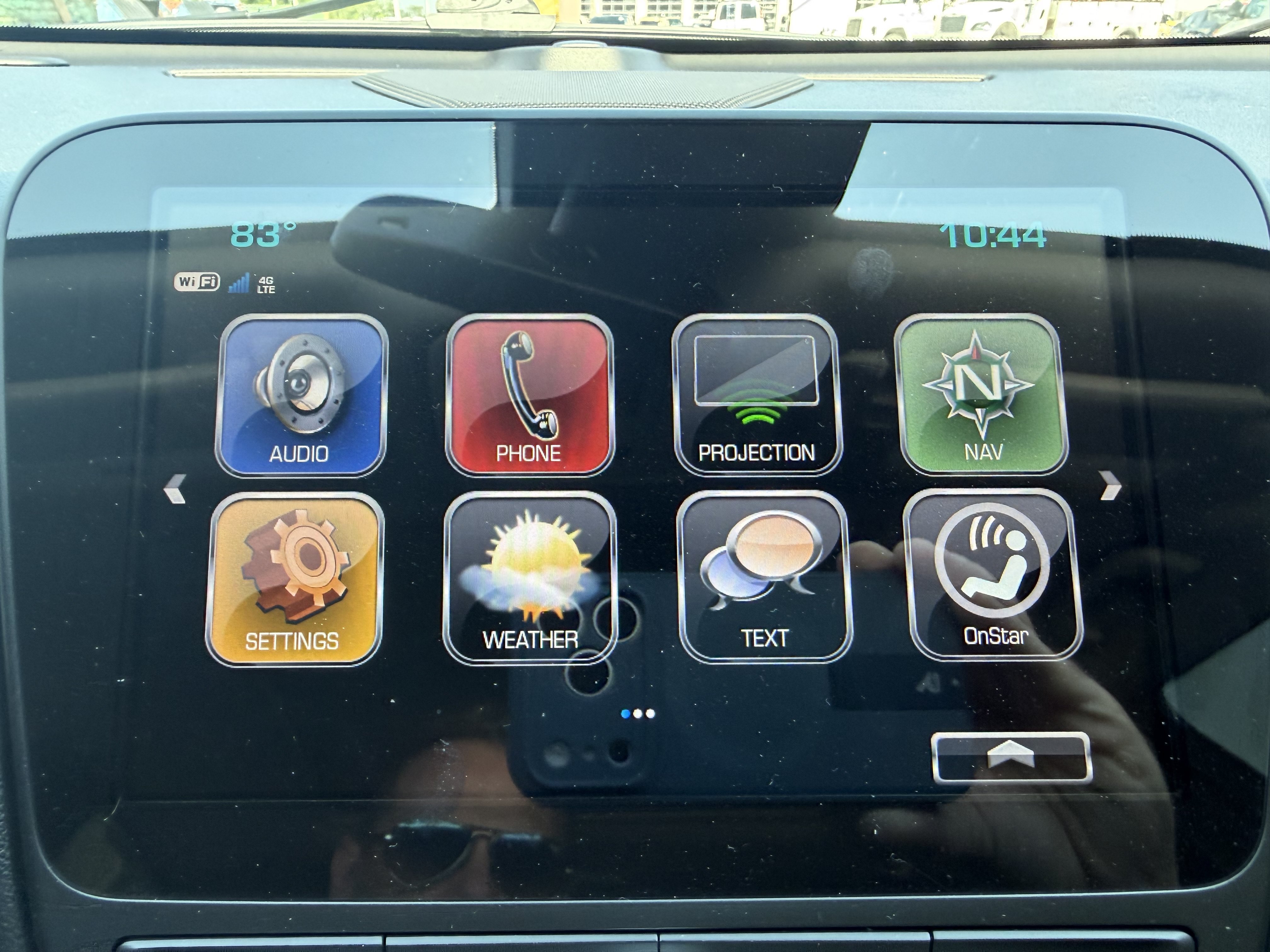 Used 2018 Chevrolet Malibu LT w/ Leather Package FWD image 17