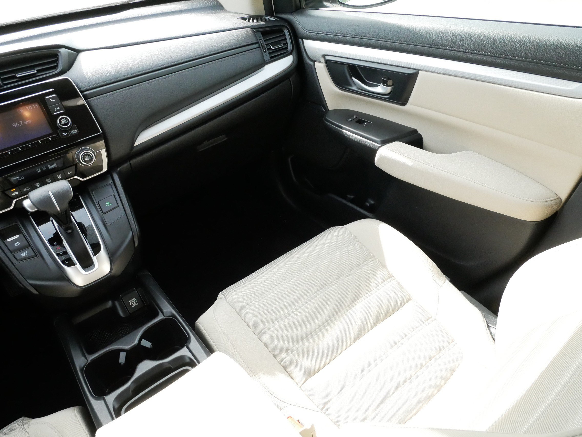 Certified 2019 Honda CR-V LX image 11