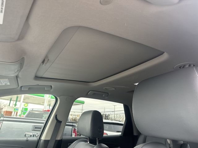 Used 2020 Buick Enclave Essence w/ Sound and Sites Package image 19