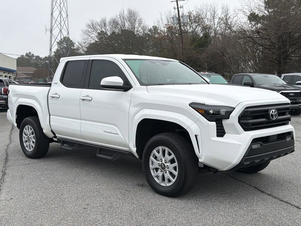 Used 2024 Toyota Tacoma SR5 AWD/4WD image 27