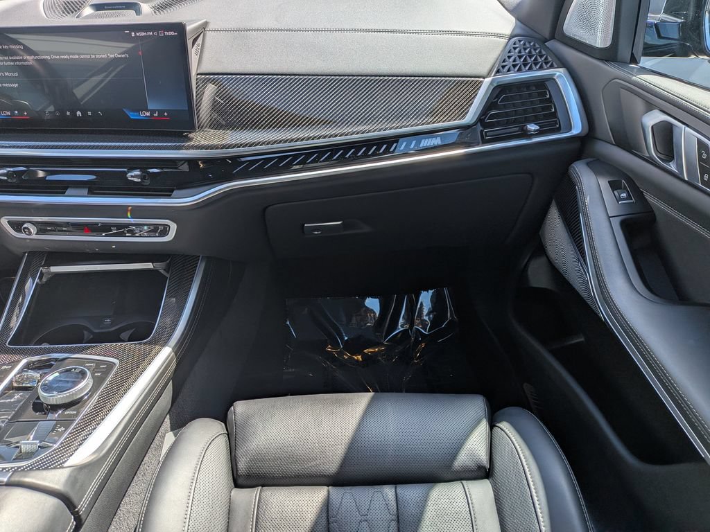 Used 2024 BMW X5 M60i AWD/4WD image 18