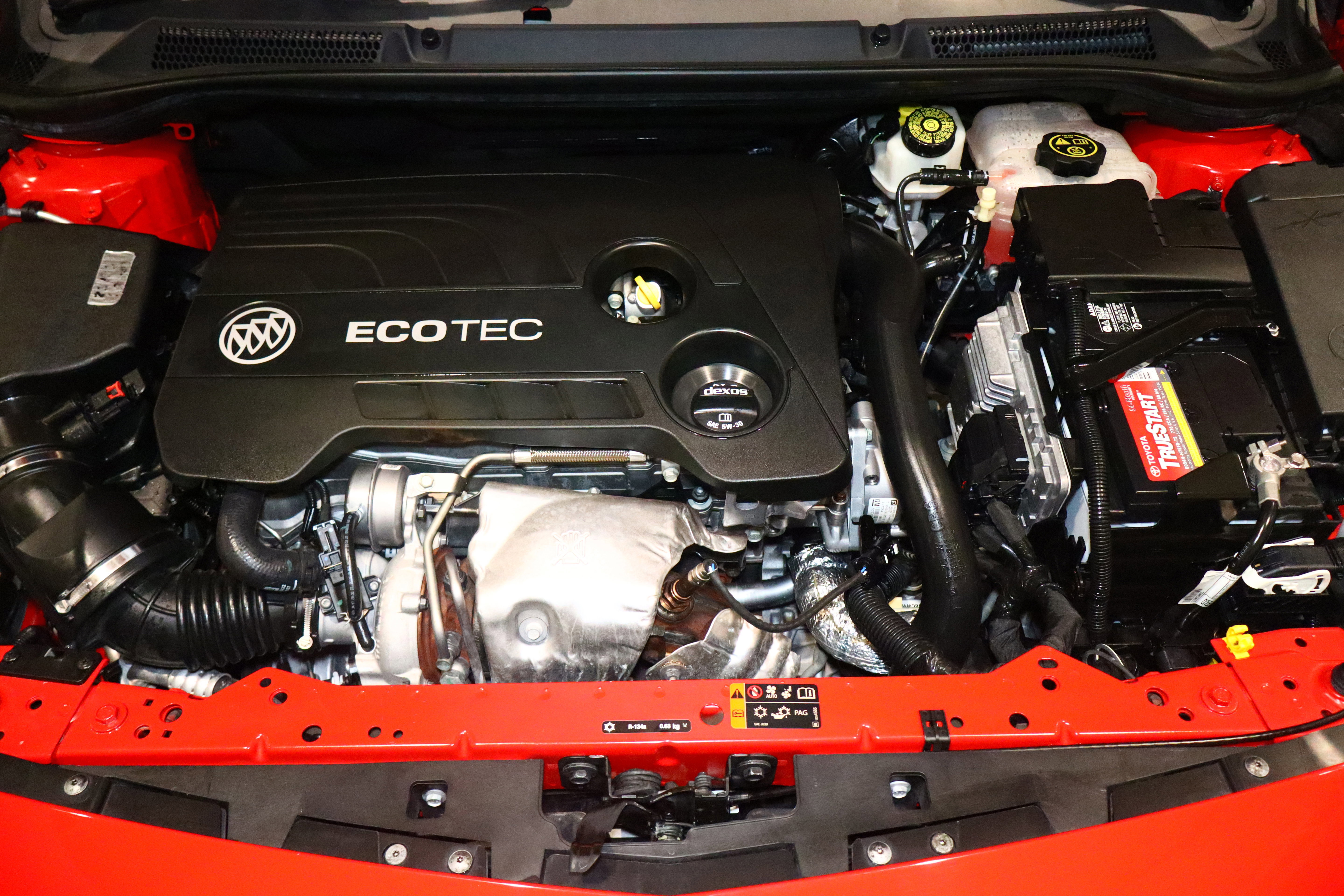 Used 2018 Buick Cascada Sport Touring w/ Dark Effects Package image 34