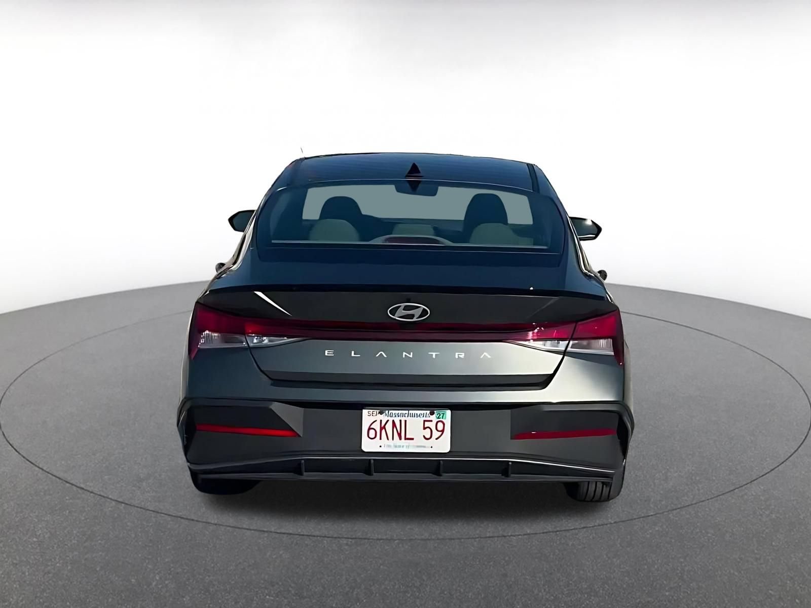 Used 2026 Hyundai Elantra Sport FWD image 12