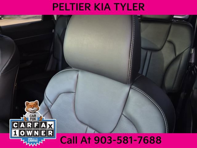 Certified 2025 Kia Sorento EX w/ Panoramic Sunroof Package image 23