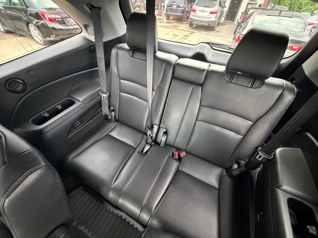 Used 2017 Honda Pilot Elite image 12